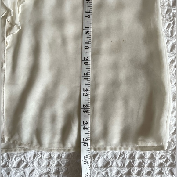 OLD NAVY Cream Sheer Ruffle Blouse–Romantic Dreamy Vibe 3/4 Sleeve Button Down M - Picture 10 of 11